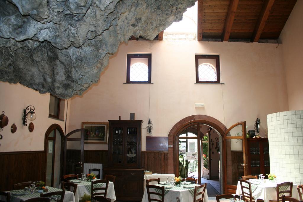 Agriturismo La Grotta Corbara  エクステリア 写真